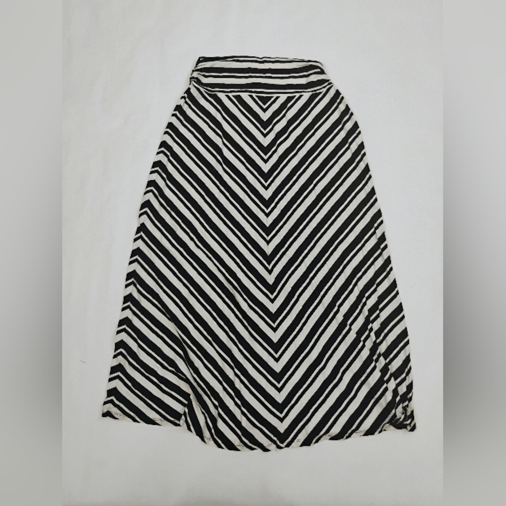 Black and White Striped Maxi Skirt